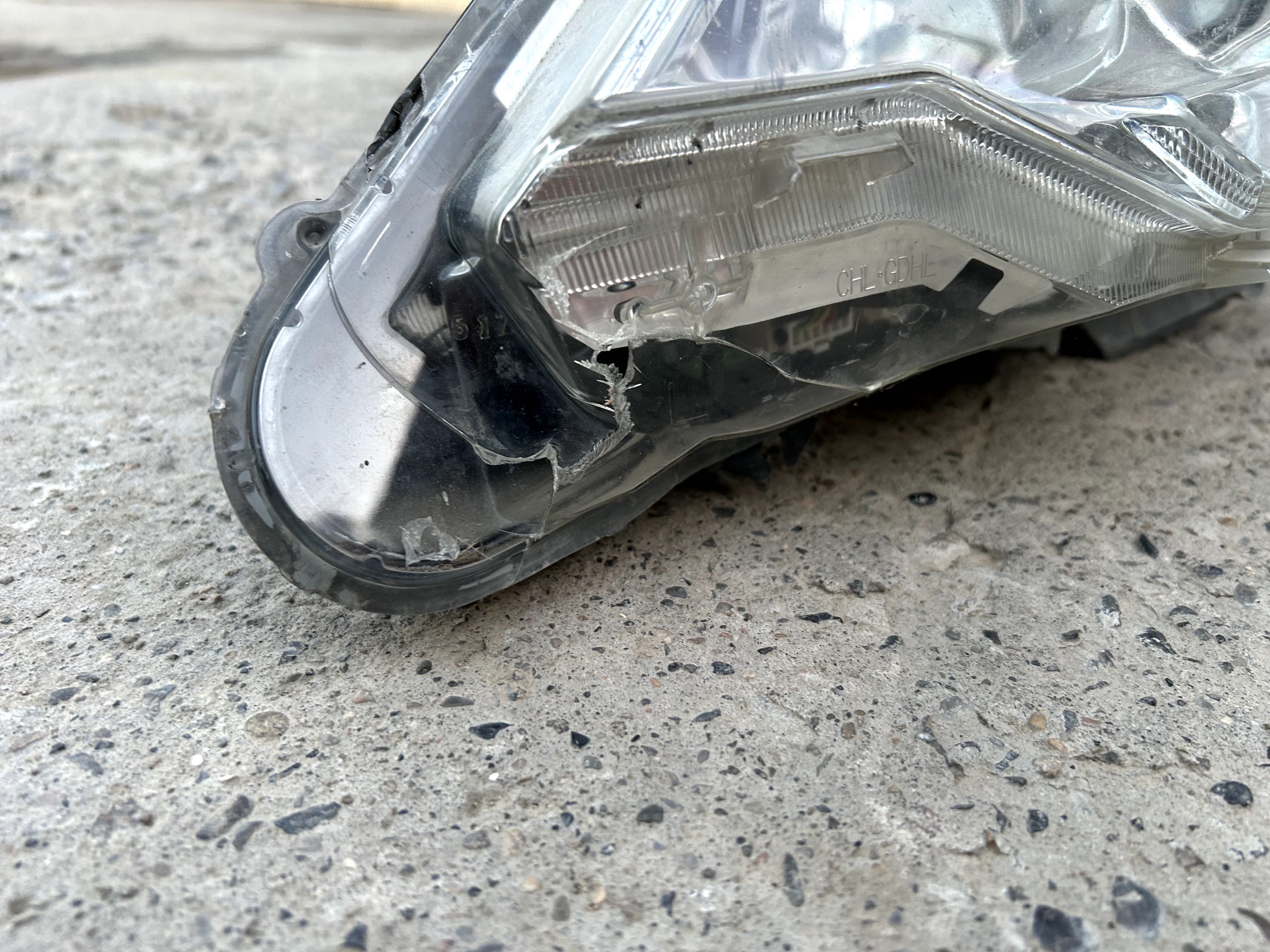 Toyota Camry 55 фара R оригинал