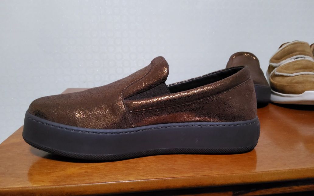 Продам Новые Max mara - UGG - Montelliana - M Gemi