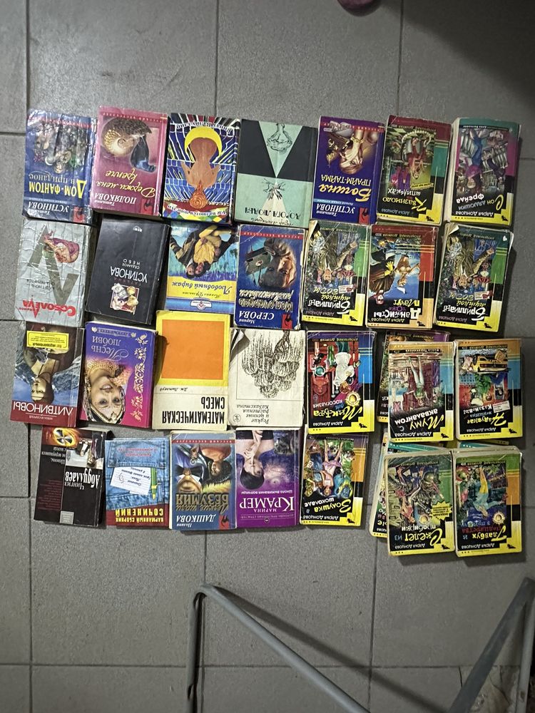 Продам книги на выбор, есть все книги