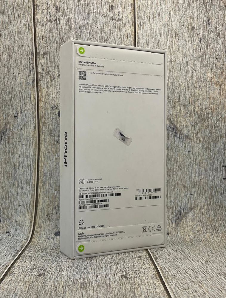 Новый запакованный Iphone 16 Pro Max 256gb ,год гарантии