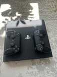 Продается Playstation 4 Pro