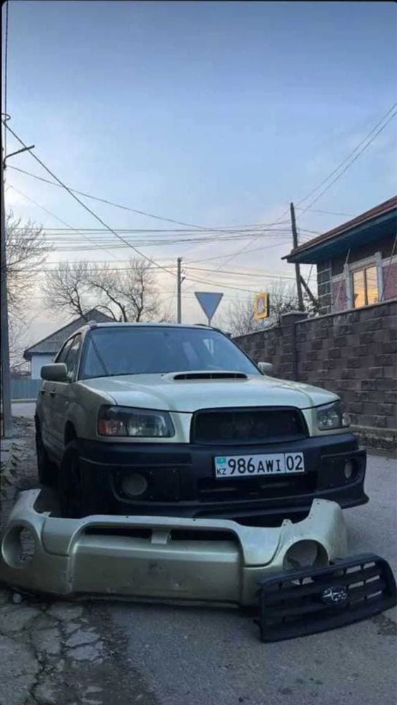 Передний бампер Subaru forester sg дорестайлинг обвес тюнинг