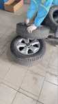 Продам шины зимние 215/65/R16