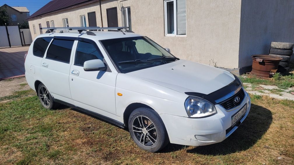Продам Lada priora универсал