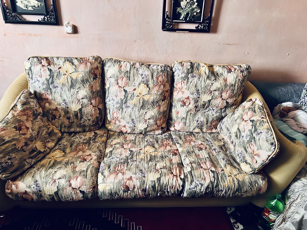 Жазылмалы диван сатылады жақсы күйде раскладной