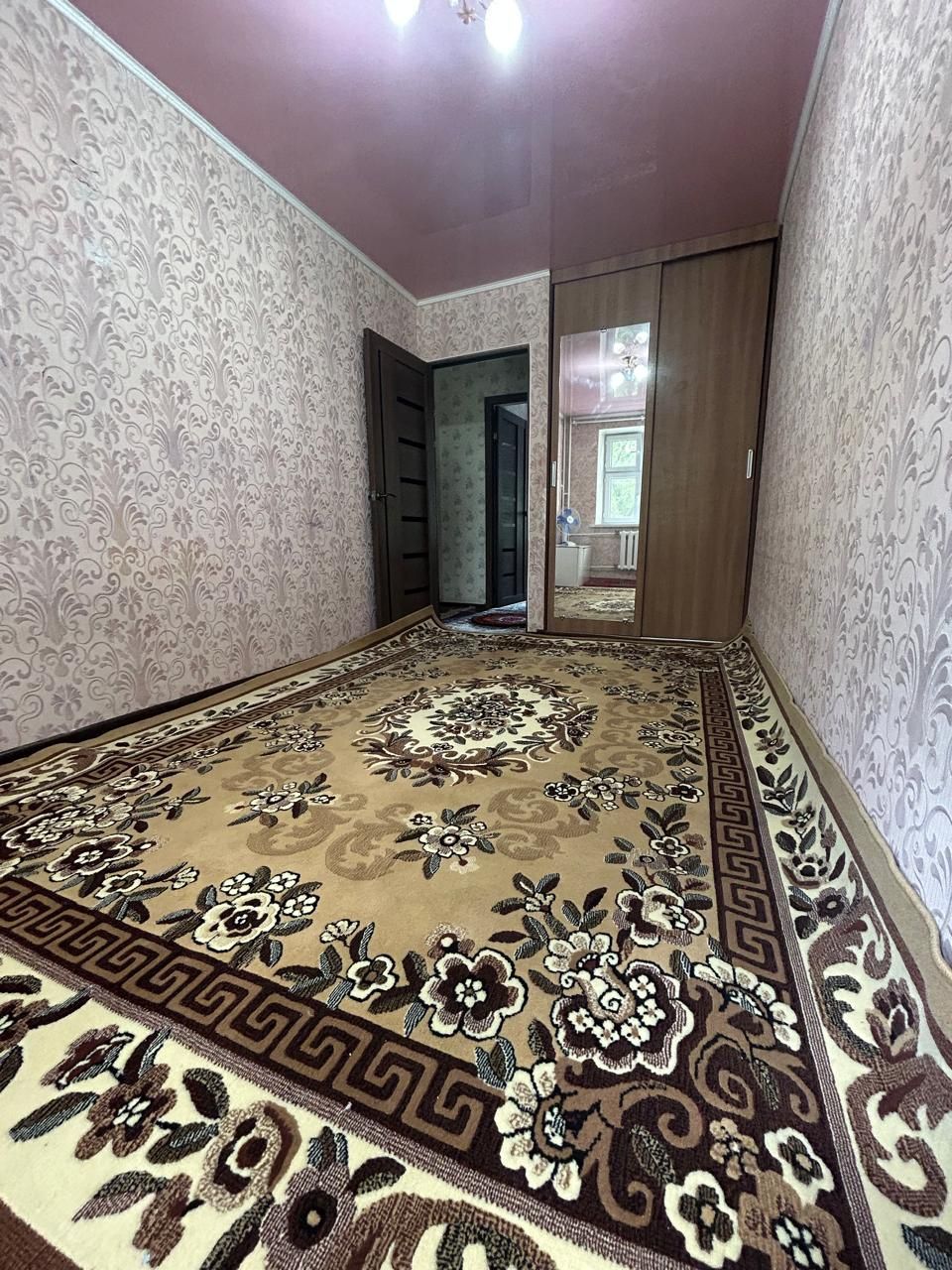 Текеліде 3бөлмелі квартира сатылады.