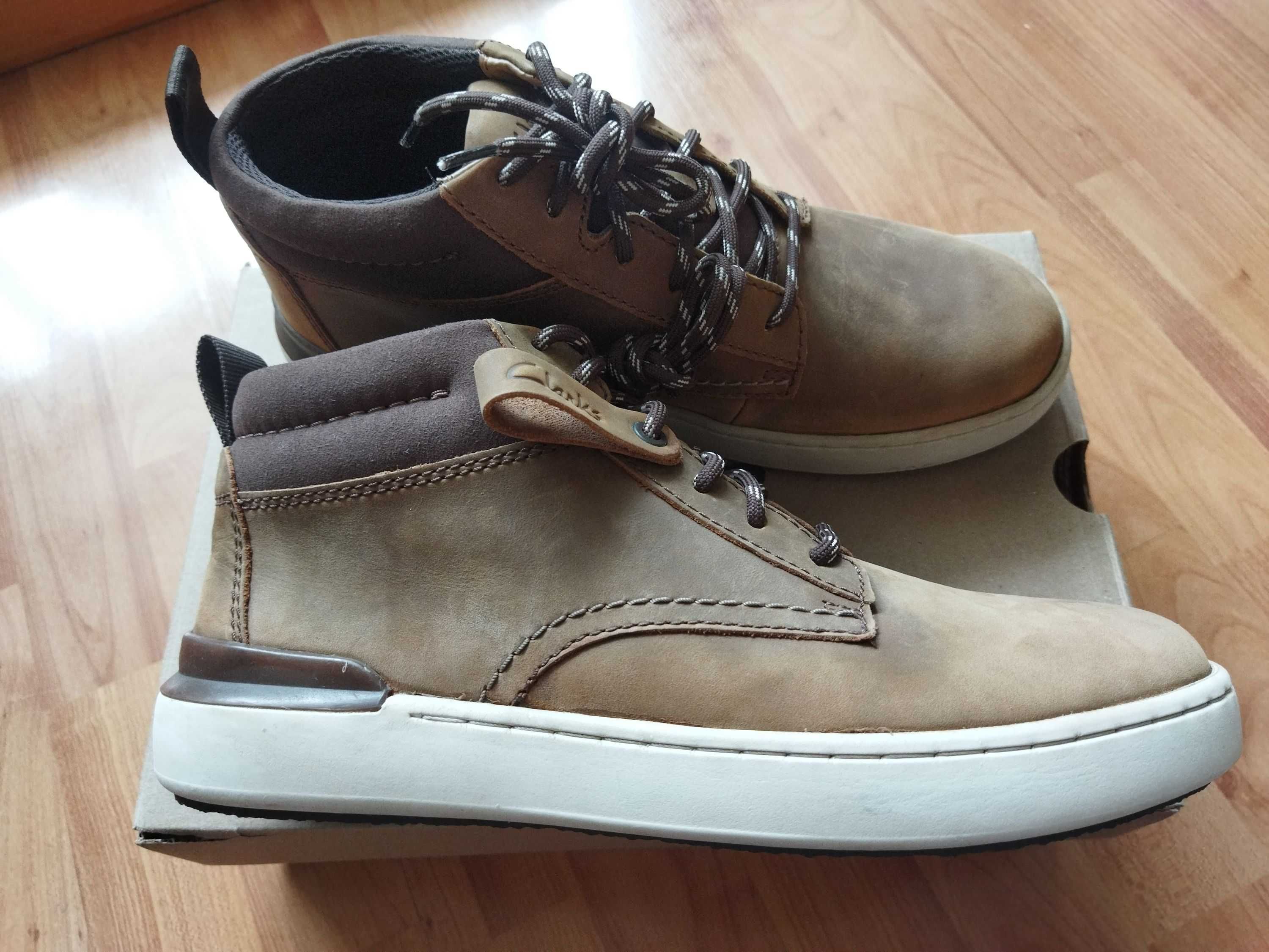 Ботинки Clarks (Великобритания),нубук,оригинал,новые,р-р 41