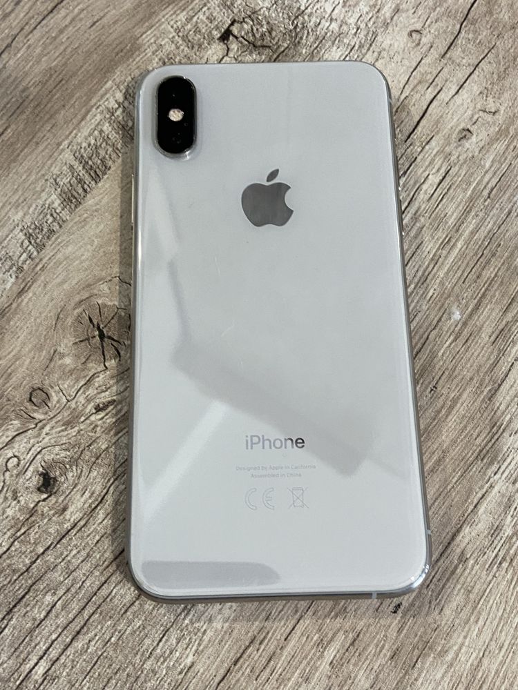 Iphone xs, в отличном состонии