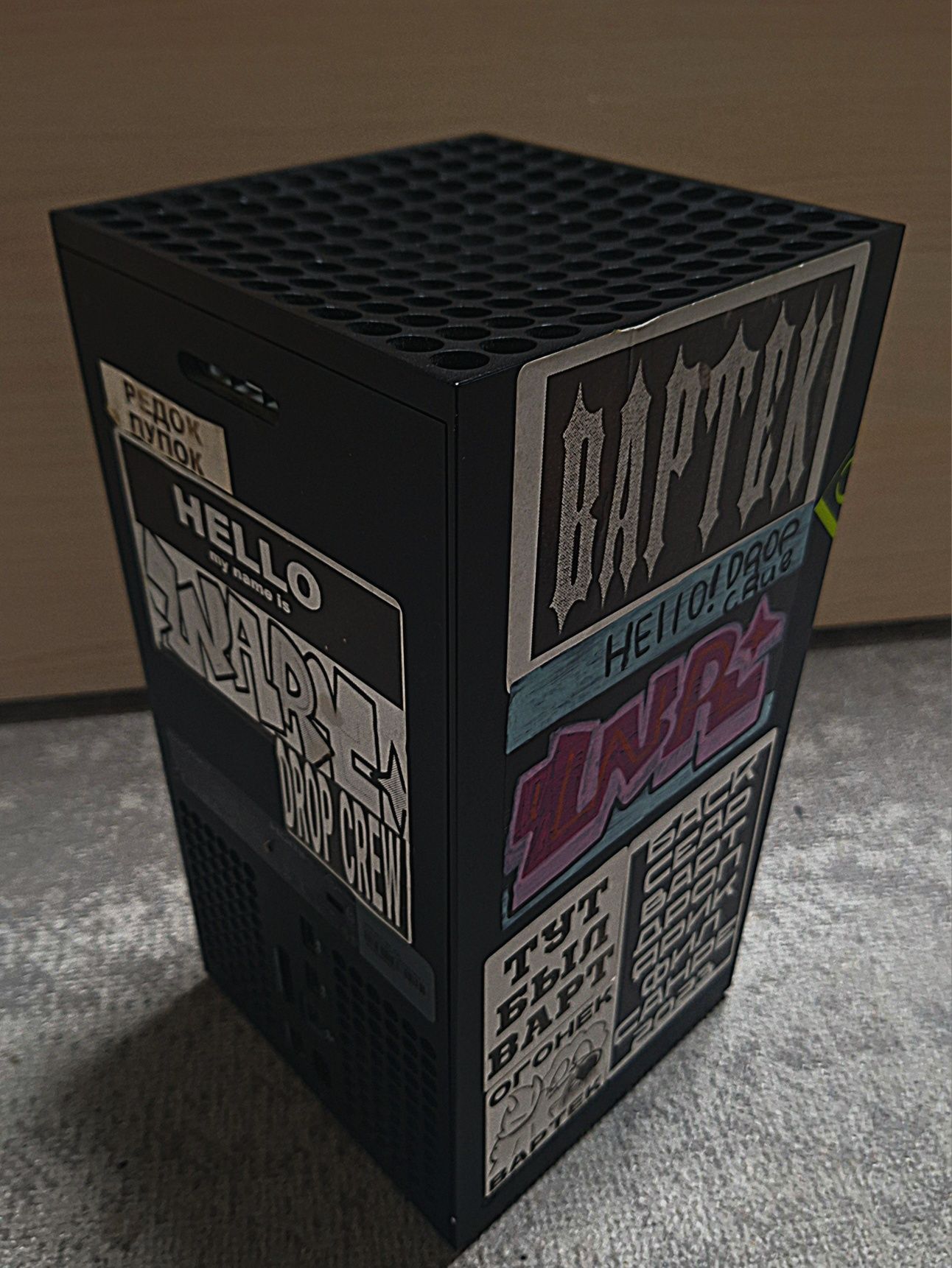 Xbox Series X+2 геймпада