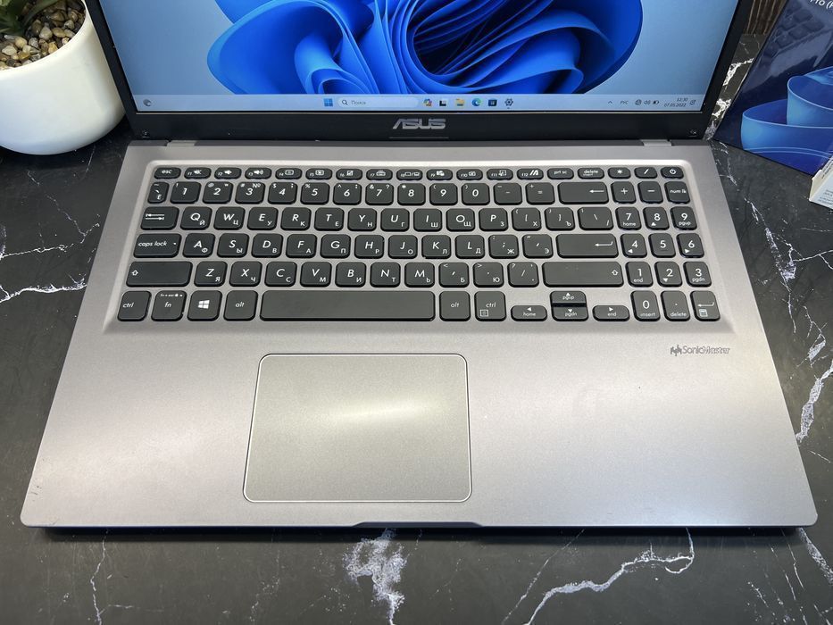 Ноутбук-и бизнес-класса ASUS X515 — идеальное решение для работ