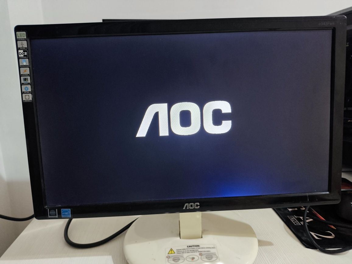 Монитор AOC, диагональ 18.5