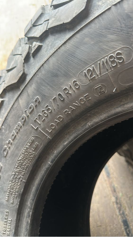 Шины 265/70R16 (2шт)