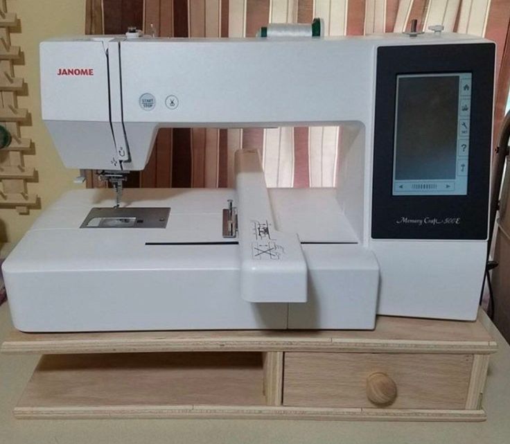 Вышивальная машинка Janome 500e