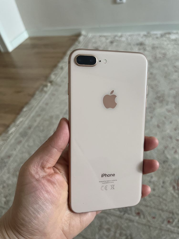 Продам iphone 8 plus