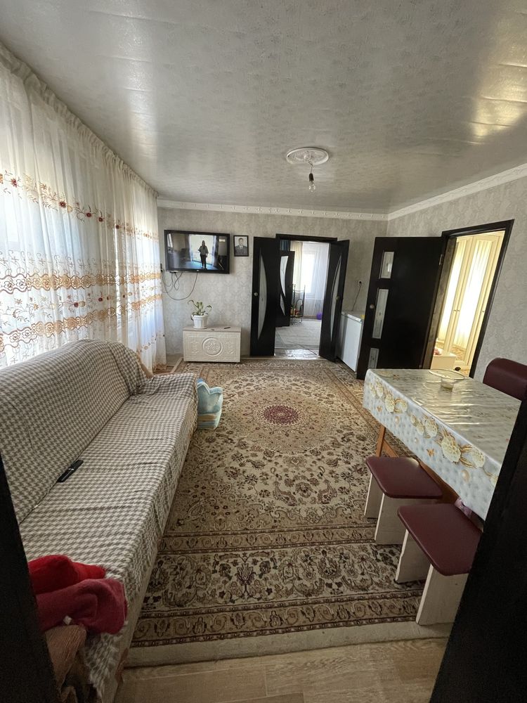 Продается дом с большим огородом