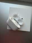 Продаю кейс от Airpods 3 оригинал