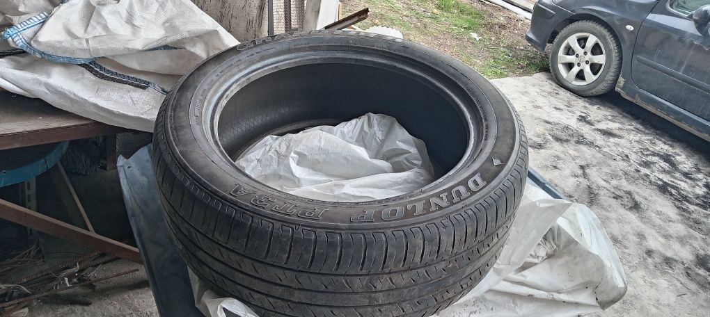 Шины 2 шт летние