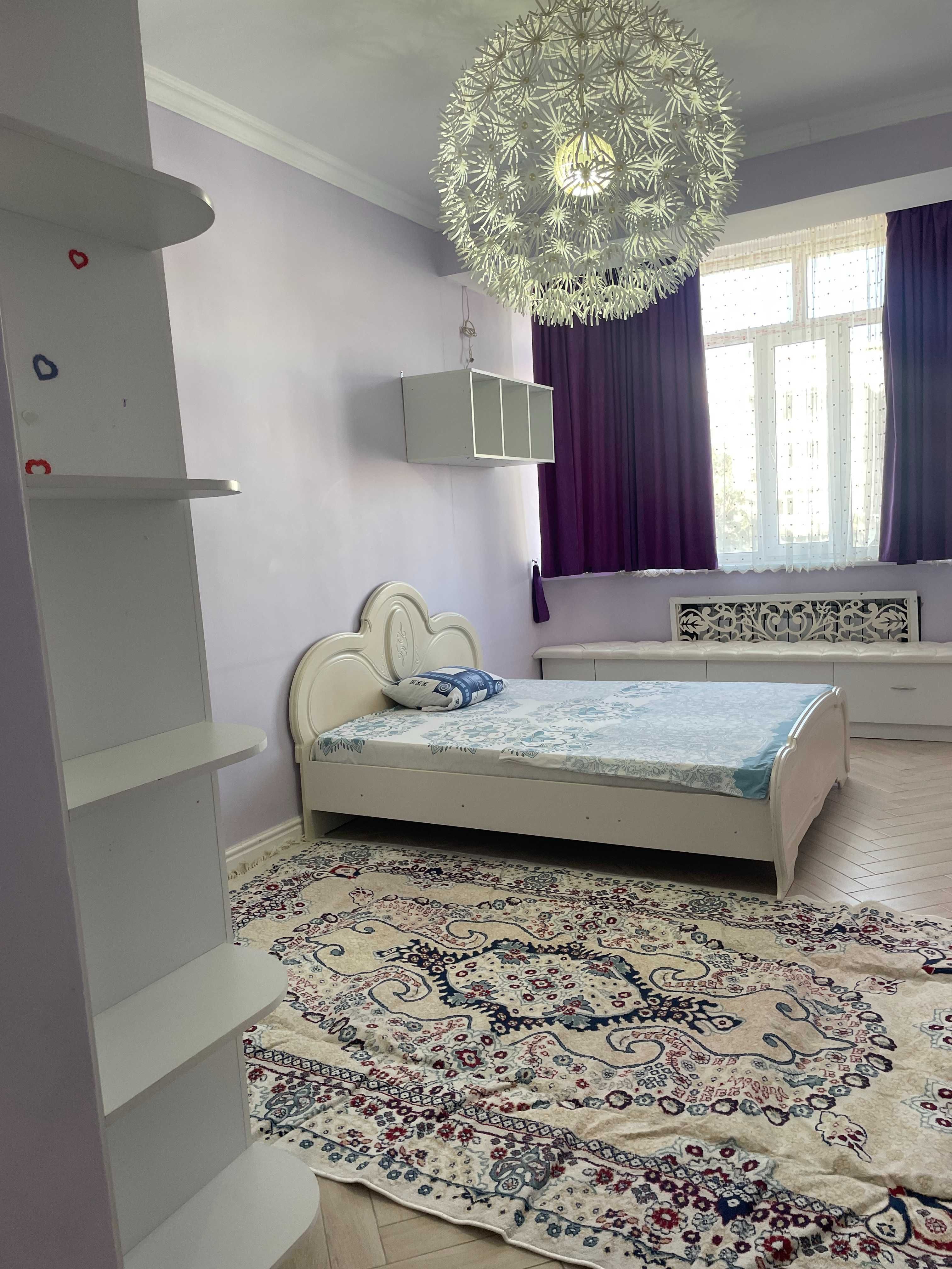 Сдам посутосно 4к кв в ЖК Фаворит