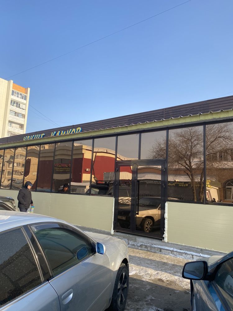 Изготовление и установка алюминиевых витражей, дверей, перегородок