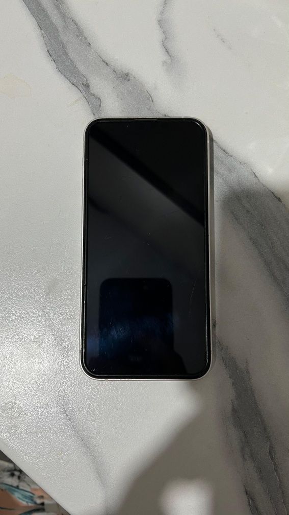 IPHONE 13mini в очень хорошем состоянии