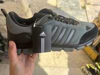 Кросовки Adidas новые