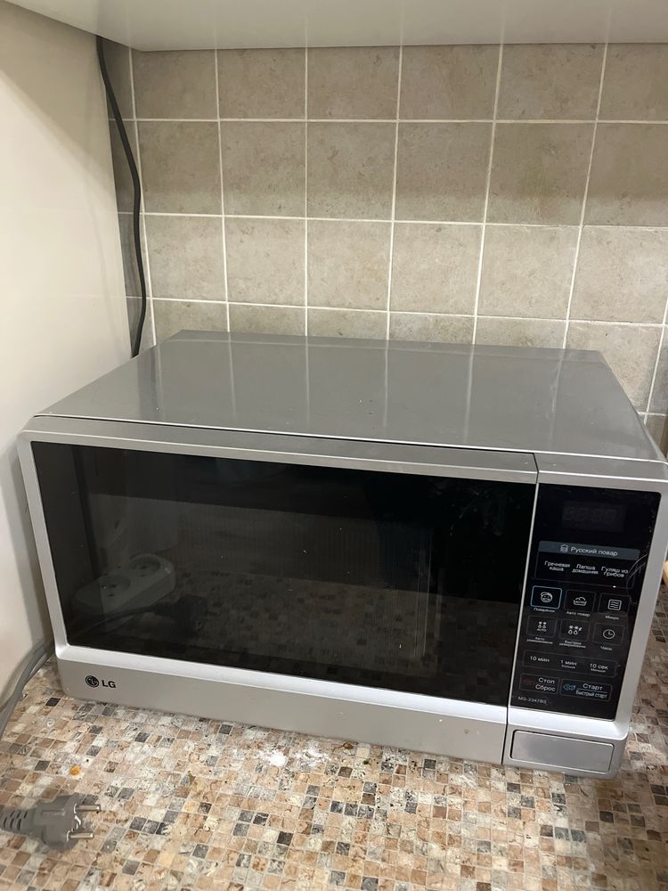 Микроволновка LG