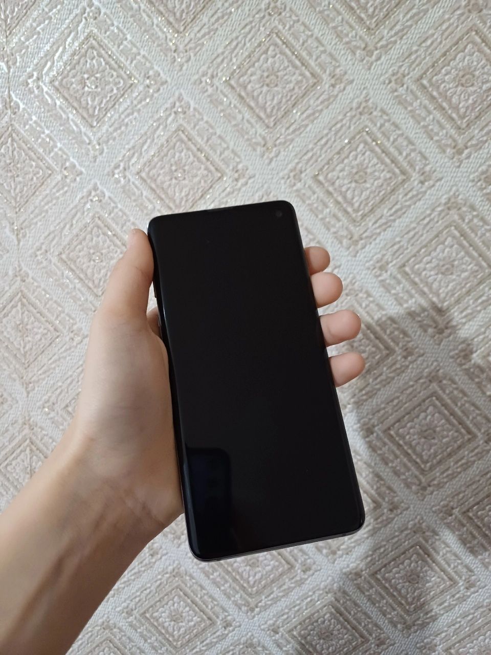 samsung s10 12-й андроид /обмен на телефоны