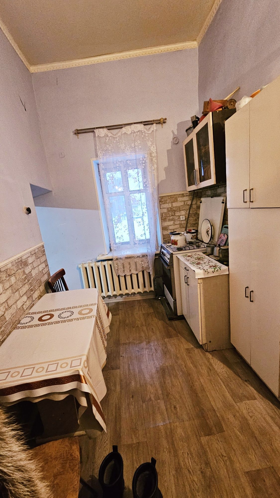 Продам 2 ух ком квартиру. Центр