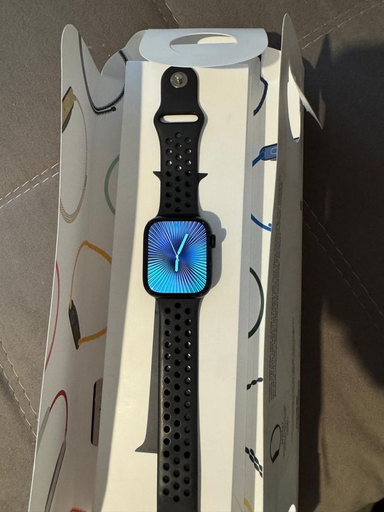 Продам apple watch 45 mm