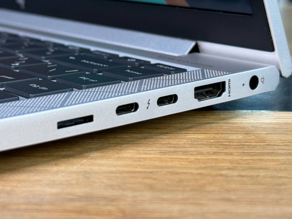 Ультрабук HP EliteBook/i5-10310U/SSD/металлический