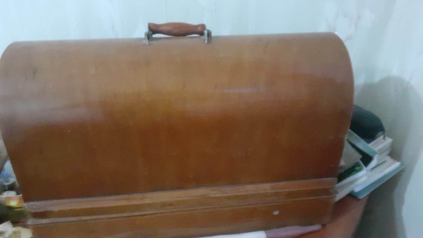 Продам швейную машинку