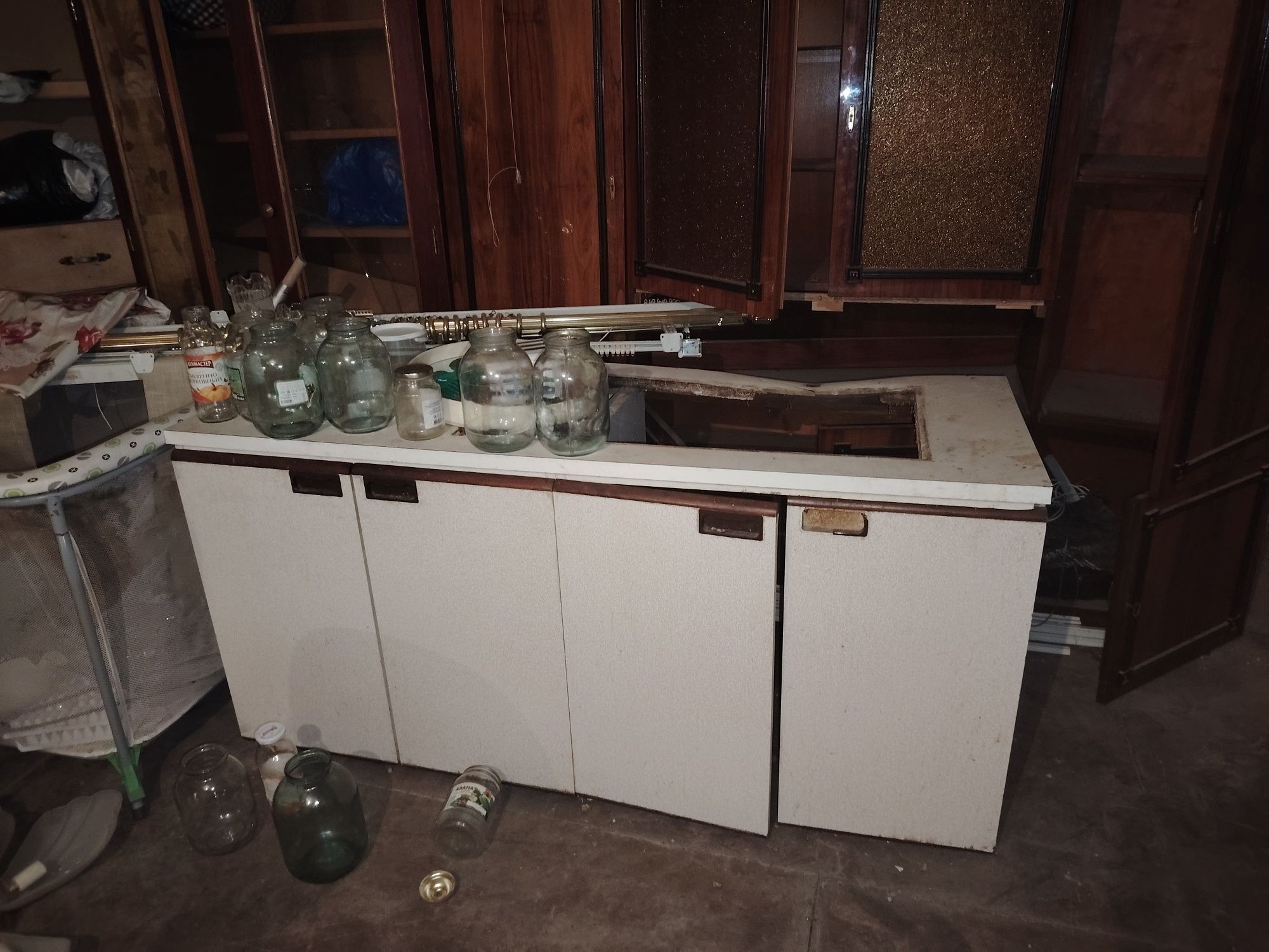 Продам шкаф советский, стенку, кух гарнитур
