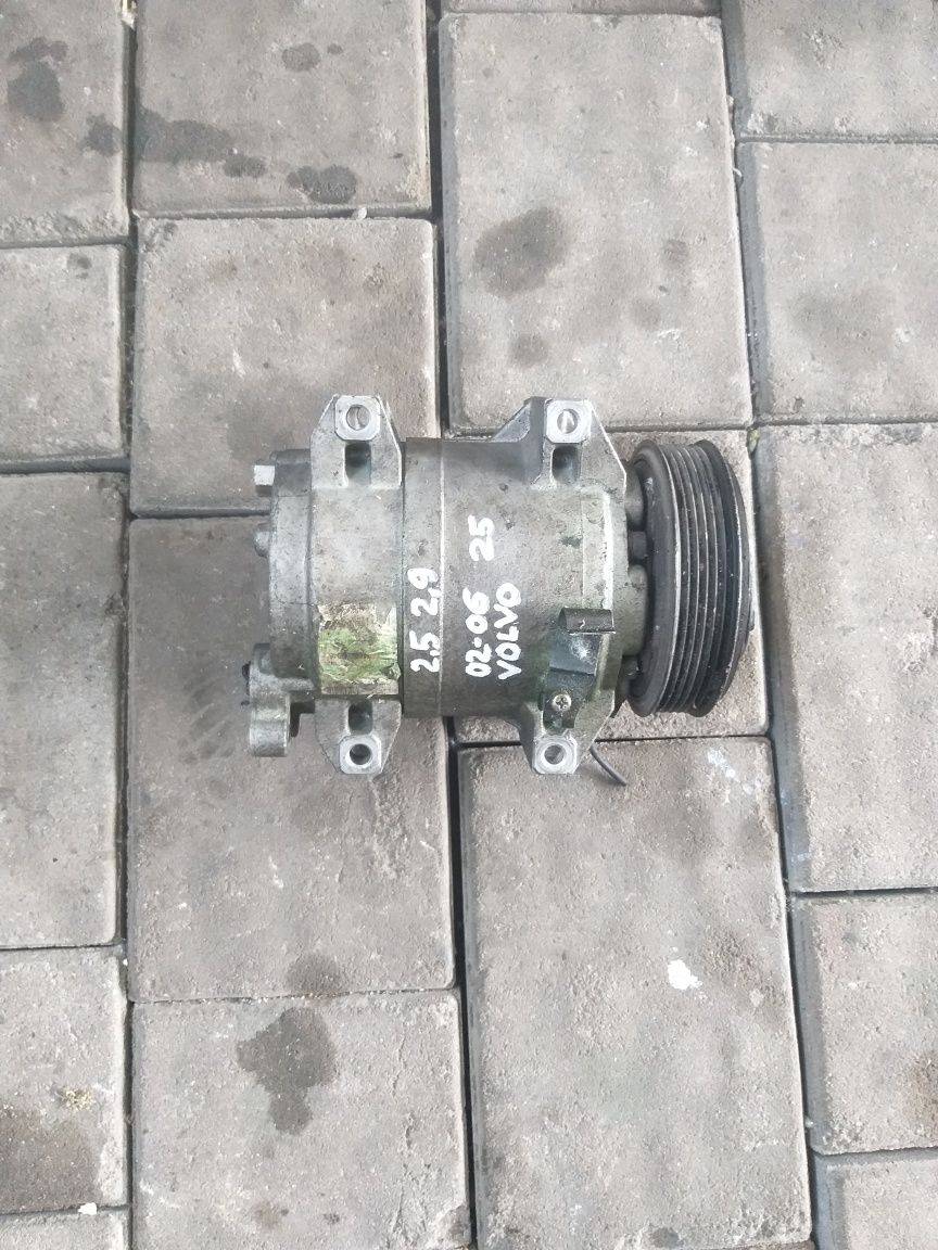 Volvo XC90 2.5-2.9 объём 02-06 компрессор кондиционера