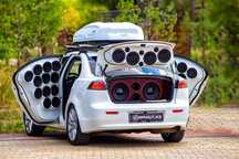 Установка автоакустики,автосигнализаций,настройка аудиосистем,шумка