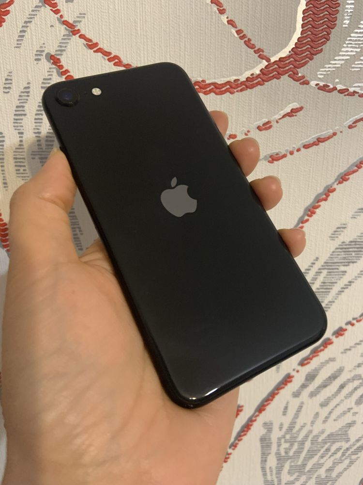 iPhone SE 64gb 82%