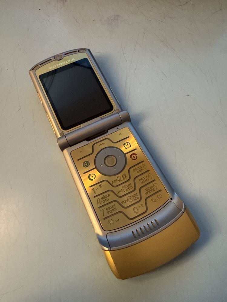 Motorola razr v3i