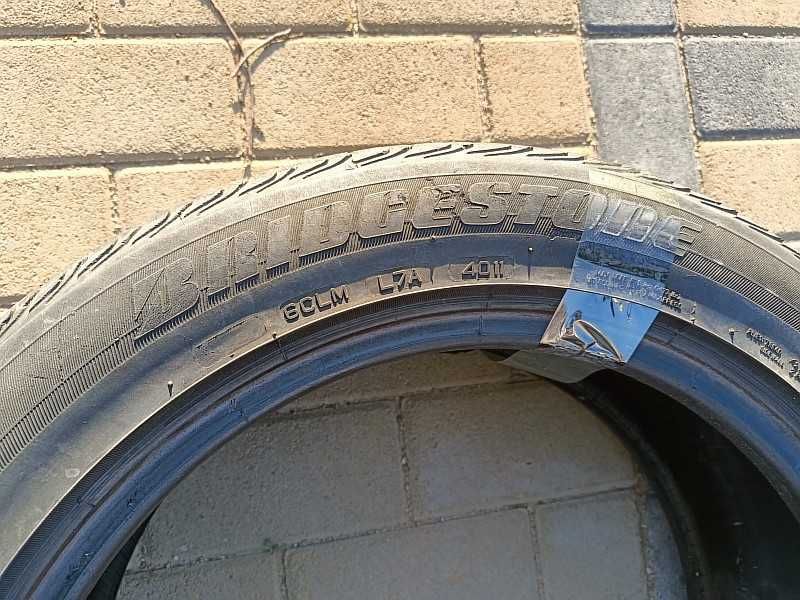ОДНА шина 215/55 R17 - "Bridgestone Turanza ER300" (Испания), летняя.