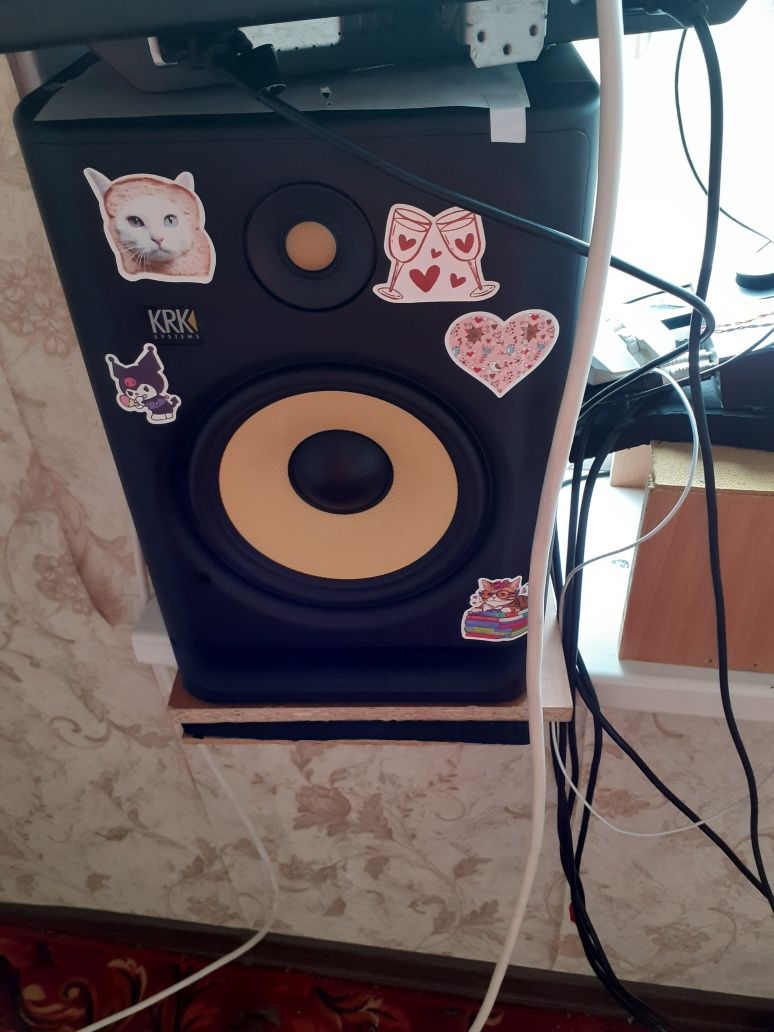 Студийные мониторы KRK RP8G4
