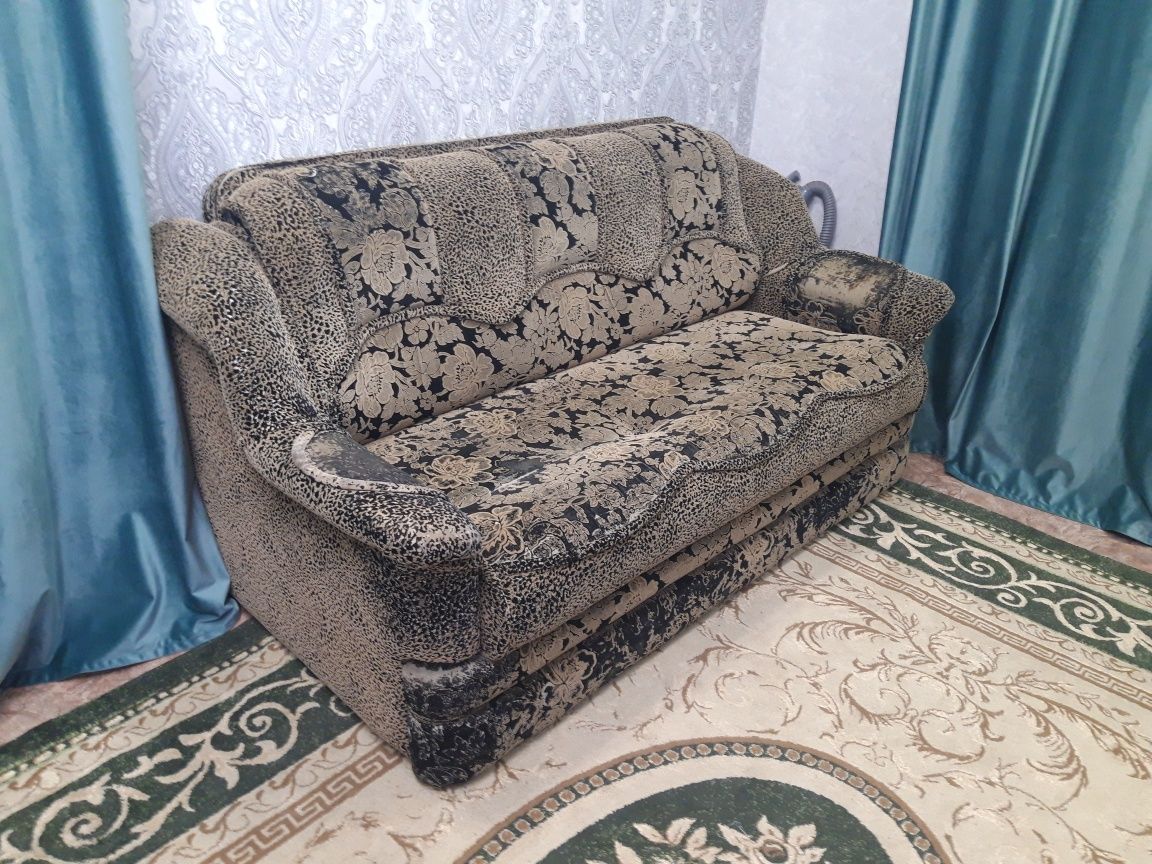 Продам диван и кресло