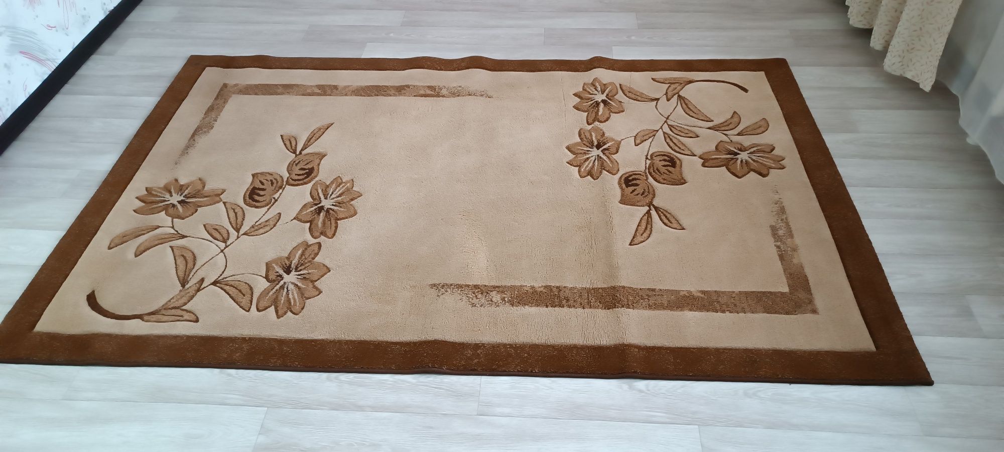 Продам ковёр турецкий