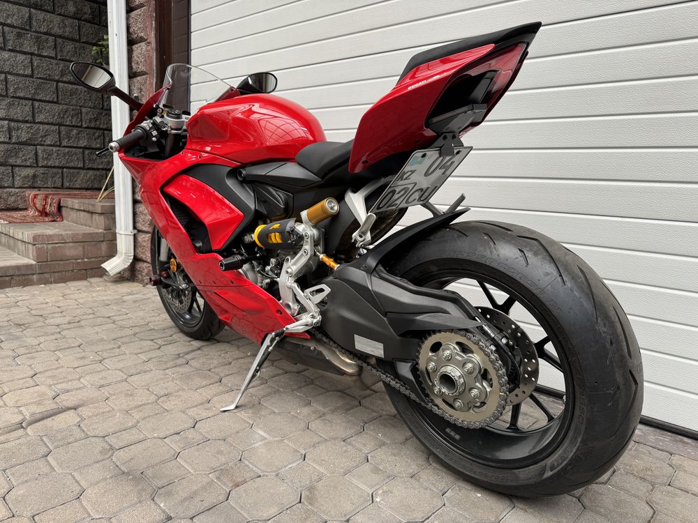 Ducati Panigale v2