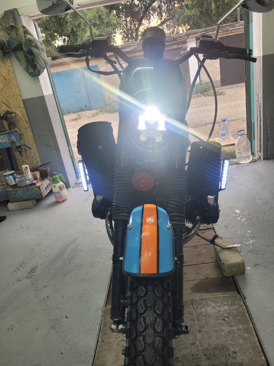 Продам мотоцикл Урал