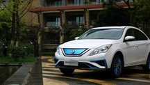 Электрокар Dong Feng S50 EV под таксовку с последующим выкупом