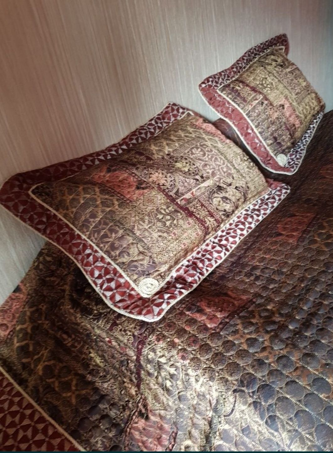Покрывало на 2х спальную кровать