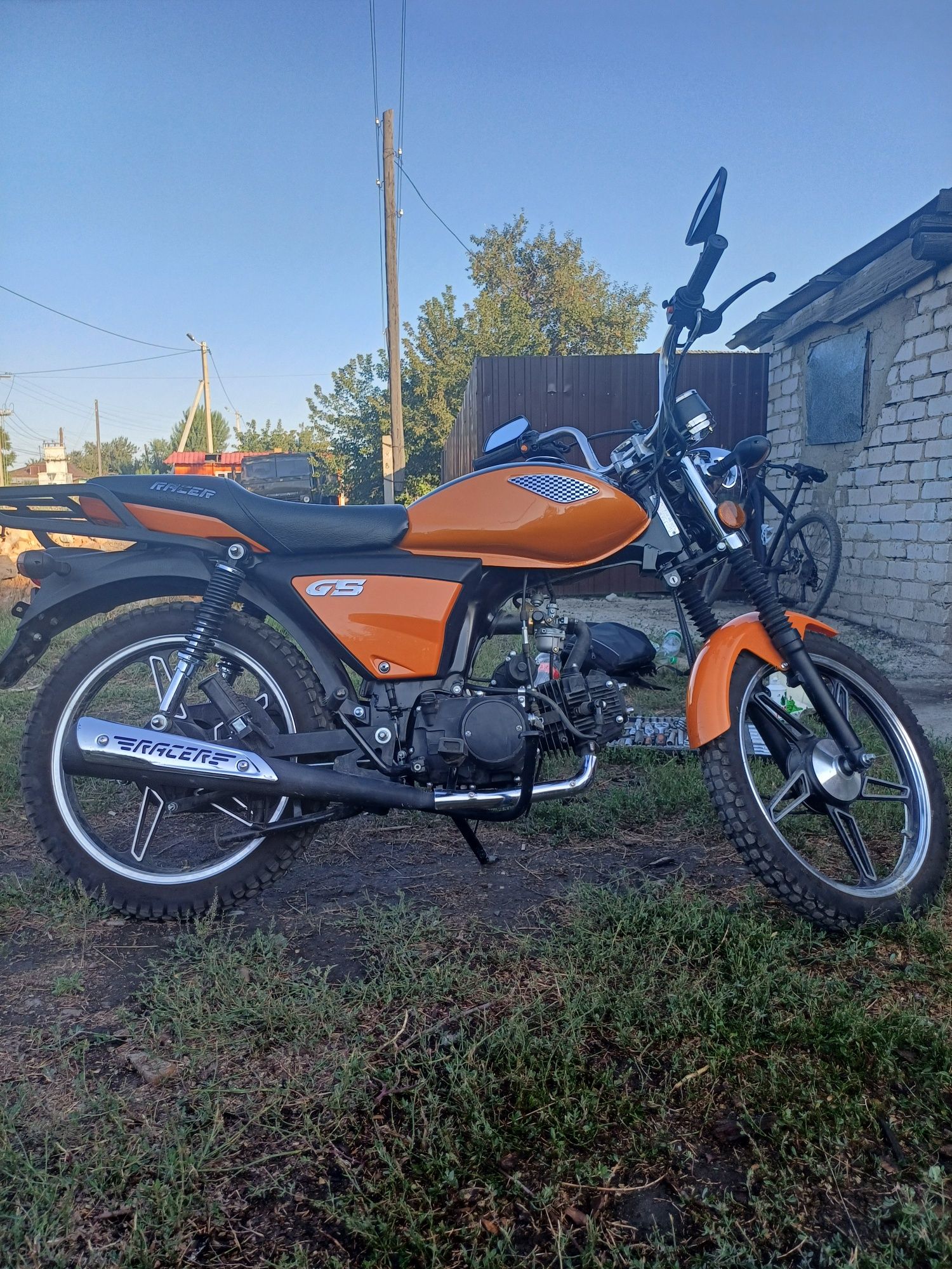 Мотоцикл RACER RC110n