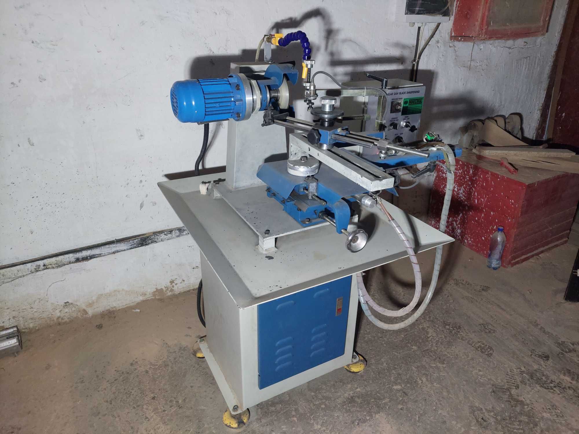 Заточной станок industrial fet 600a