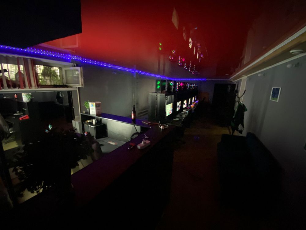 Продается пк клуб CyberZone