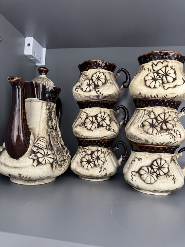 Продам сервиз из керамики
