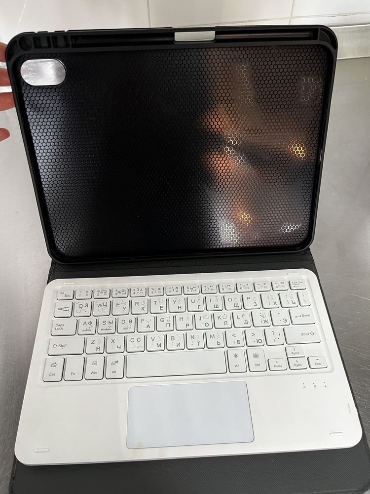 Ipad 10[256гб,Wi-Fi]в идеальном состоянии