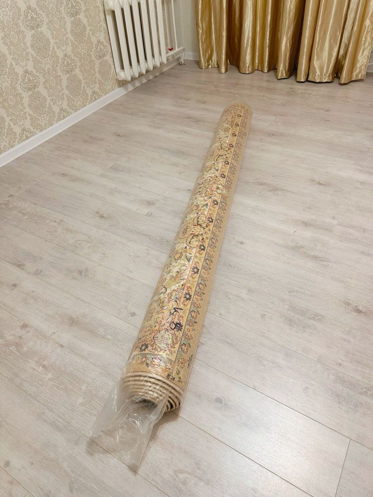 Продам персидский ковер 2 на 3
